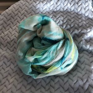 Blue-green loop scarf